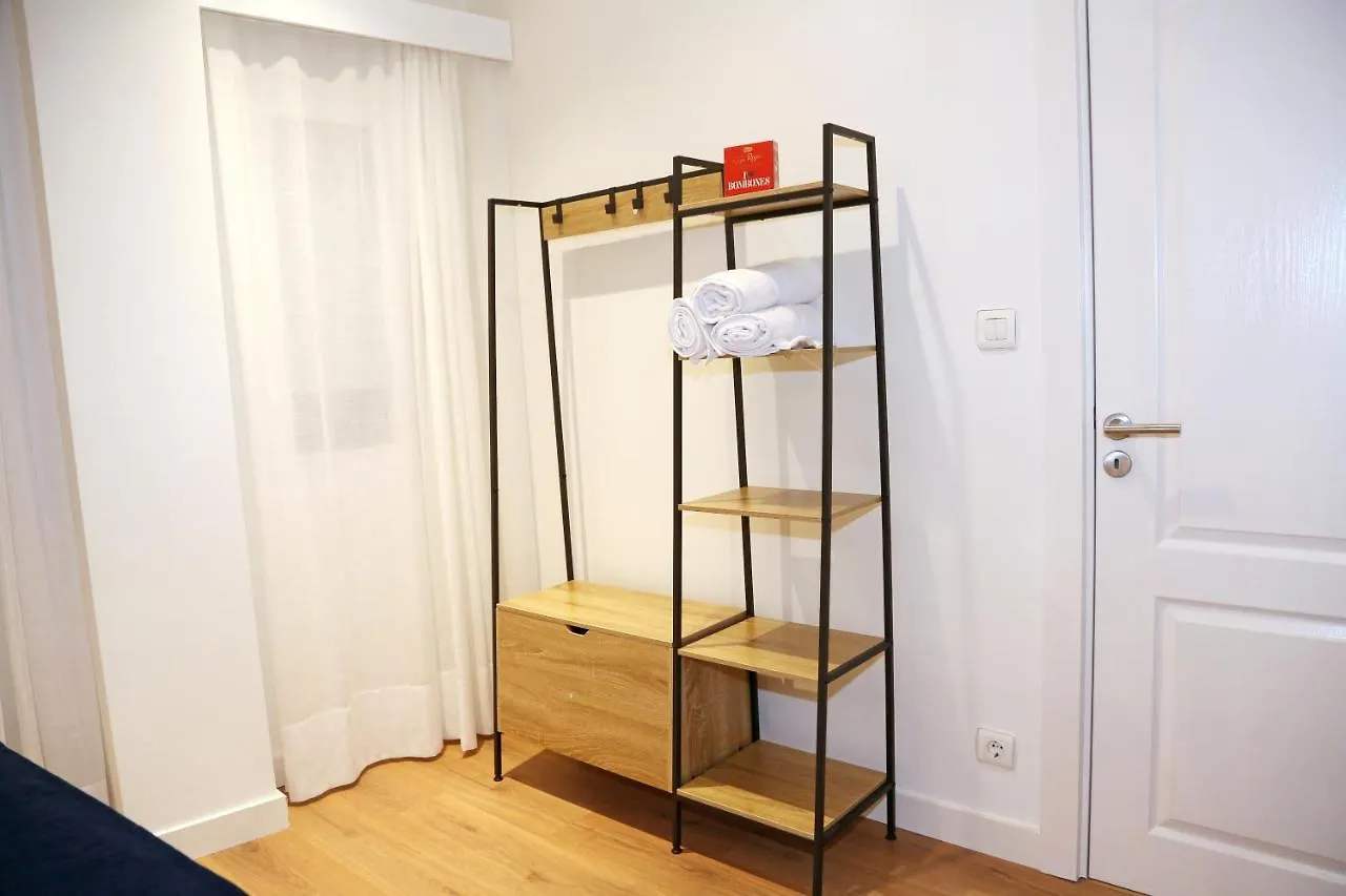 Apartamento Premium En Pleno Casco Viejo De Bilbao 0*,  Spanien